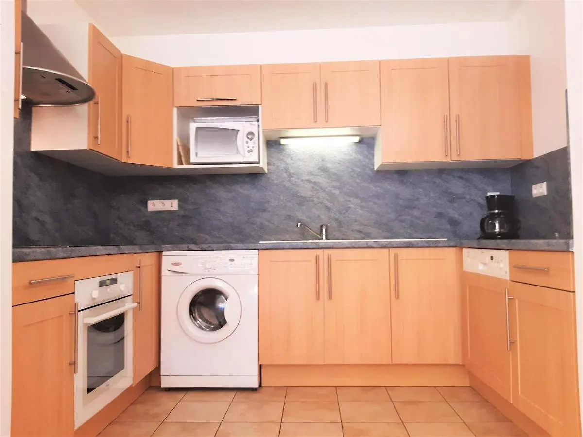 Luxueux T4 A St Lary Soulan - 9 Pers, Terrasse, Parking, Wifi, 4 Etoiles - Fr-1-457-181 Apartment Saint-Lary-Soulan 0*,  France